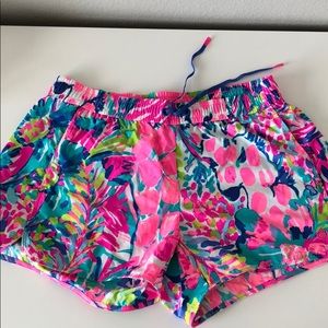 Gumbo limbo run around shorts